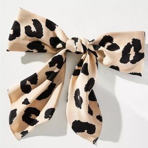 Anthropologie Oversized Hair Bow Clip - NWT - Tan